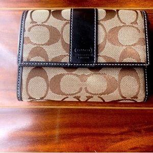 COACH wallet